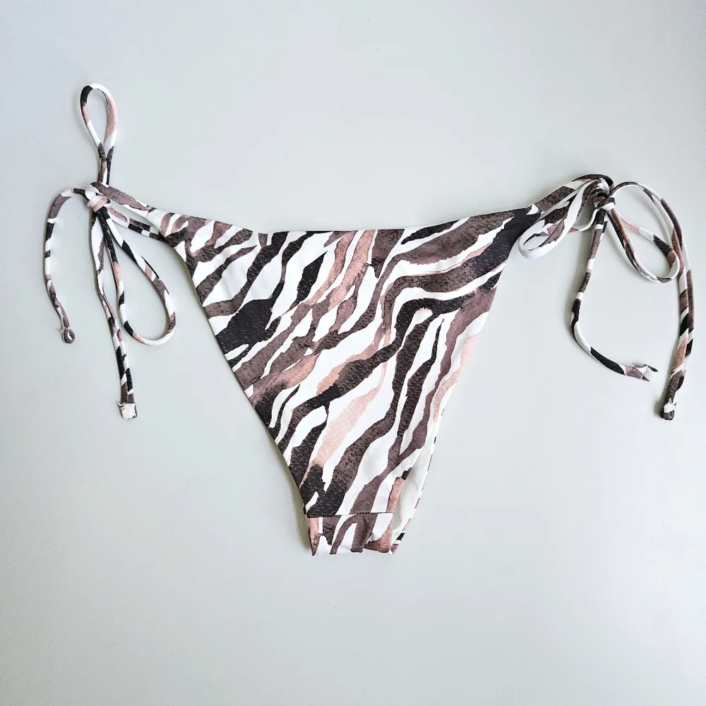 NWT Frankies Bikinis Set - Mackenzie Tiger  Large